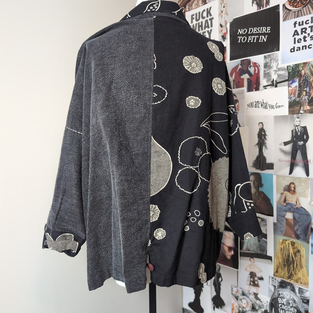Split Design Boho Button Up Jacket - Picture 4 of 7